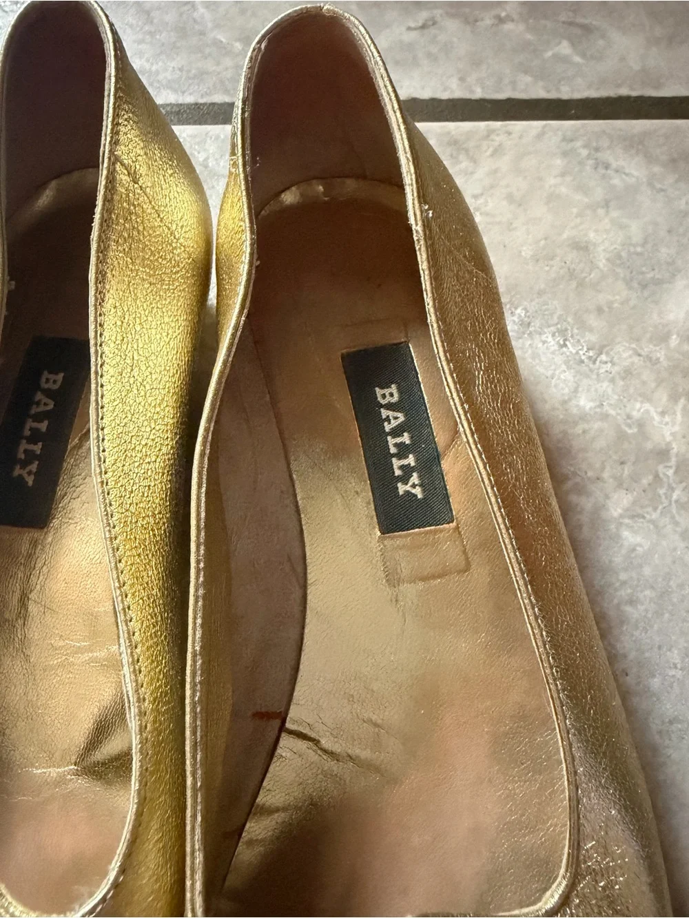Bally Starry Gold Metallic Sunburst Loafers Leather Flats Italy 37.5